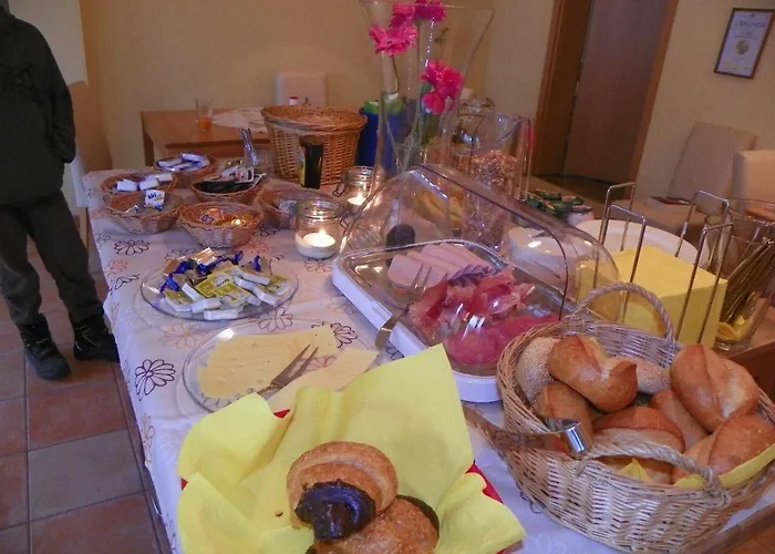 Reiter- Und Redder Konukevi